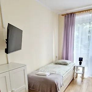 https://milicka-house-self-check-in-18h-parking.hotelswroclaw.com