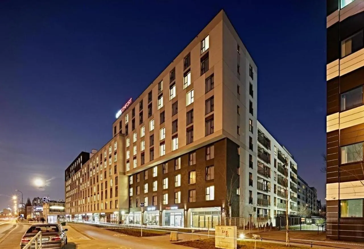Warsaw Apartments - Luxury Top-View Aparthotel